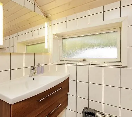 Casa de Férias Four-bedroom Holiday In Toftlund 12